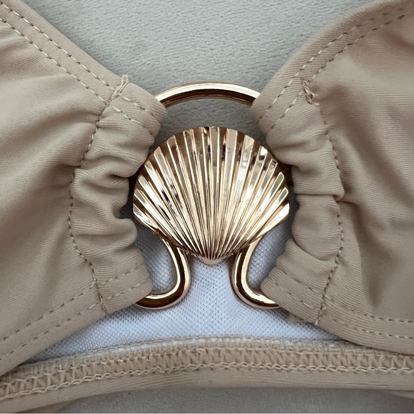 NWT PrettyLittle Thing Nude Halter Shell Trim Bikini Top Swimwear No Pad Beach 4 - Picture 4 of 10